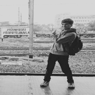 Maine Dilse Kaha Dhund Lana Khushi Hacker Pooja Mishra headfone